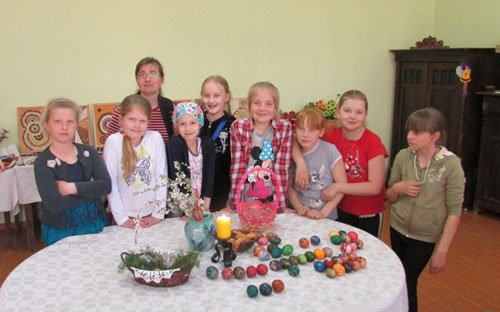 „Adatėlė“ keliavo prie stebuklingo upelio