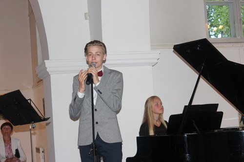 Apie dangų ir svajones