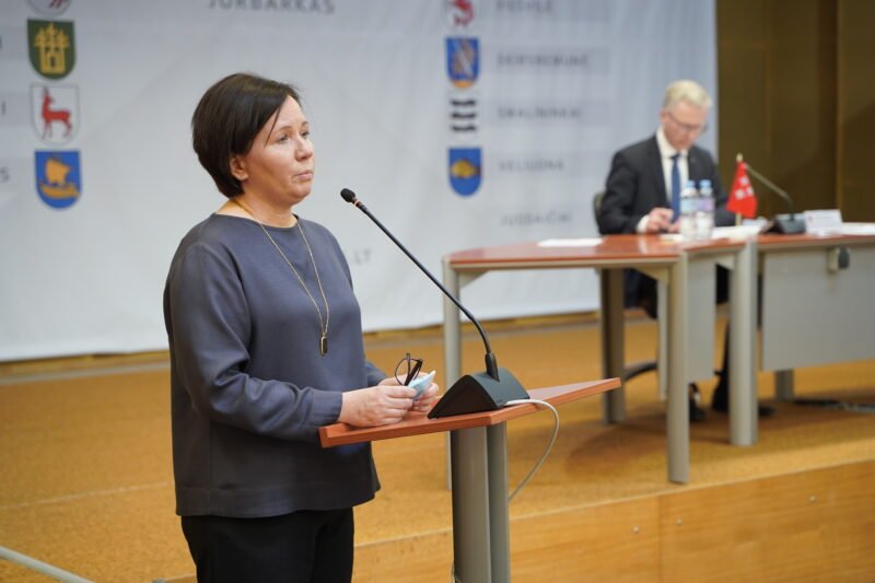 Bandymas išrinkti direktoriaus pavaduotoją žlugo (11)