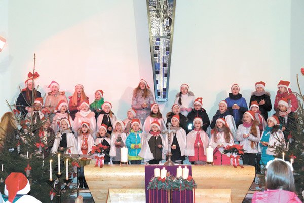 Bendrystės vakarą nušvietė Betliejaus taikos ugnis