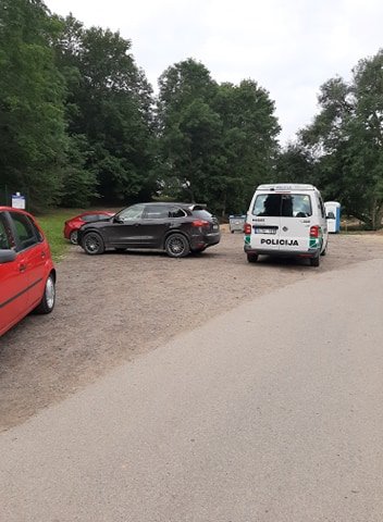 Brangiu grobiu vagys nepasidžiaugė (1)