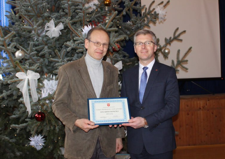 Dailininkės gimimo dieną – premijos miniatiūrų kūrėjams