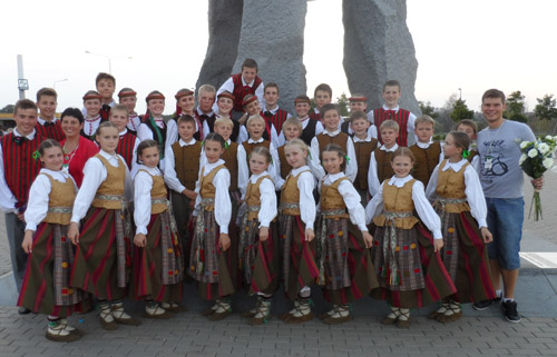 Į dainų šventę vyko geriausieji