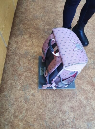 Dalies rajono pradinukų kuprinės vis dar per sunkios