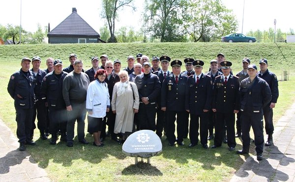 Dovanojo ąžuolus (nuotraukos) (14)