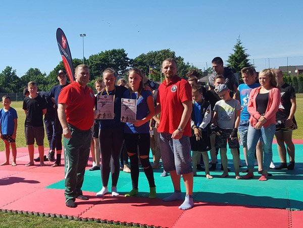 Čempionatas po atviru dangumi