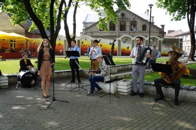 Šeštadienį gatves užliejo muzika (nuotraukos)