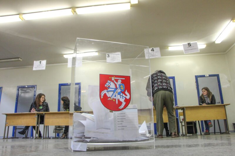 Fiksuoti pirmieji rinkimų pažeidimai