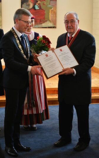 Garbės piliečio vardas suteiktas prof. dr. Volfgangui fon Štetenui