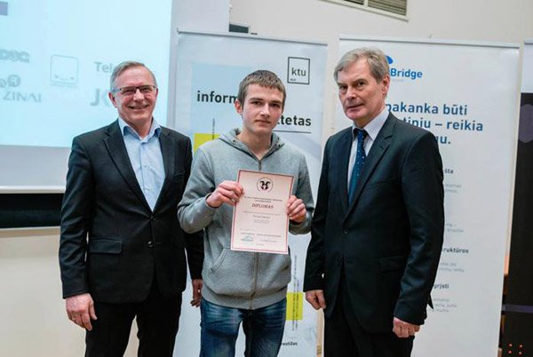 Gimnazijoje ugdomi gabūs programuotojai