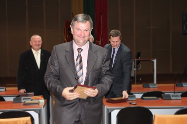 Girtas įkliuvęs Skirsnemunės seniūnas traukiasi iš pareigų (13)