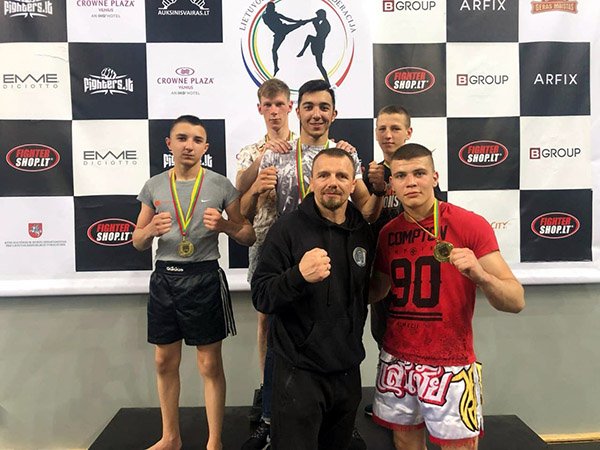 Jurbarkiečiai – Europos kikbokso čempionai