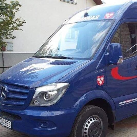 Jurbarko mažieji autobusai stabdo reisus