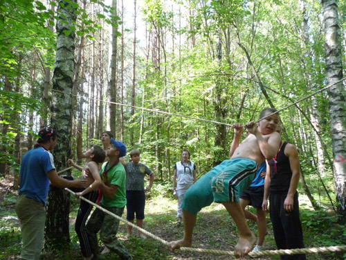 Kaip skautai laižė medų ir draugavo su lietumi