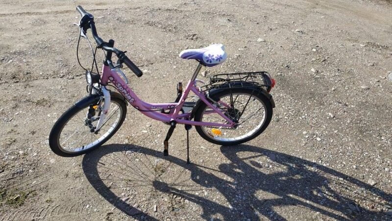 Kas svarbiausia renkantis vaikišką dviratį: specialisto patarimai