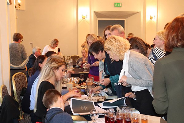 Kontaktų mugėje – gidų  ir agentūrų viliotinis