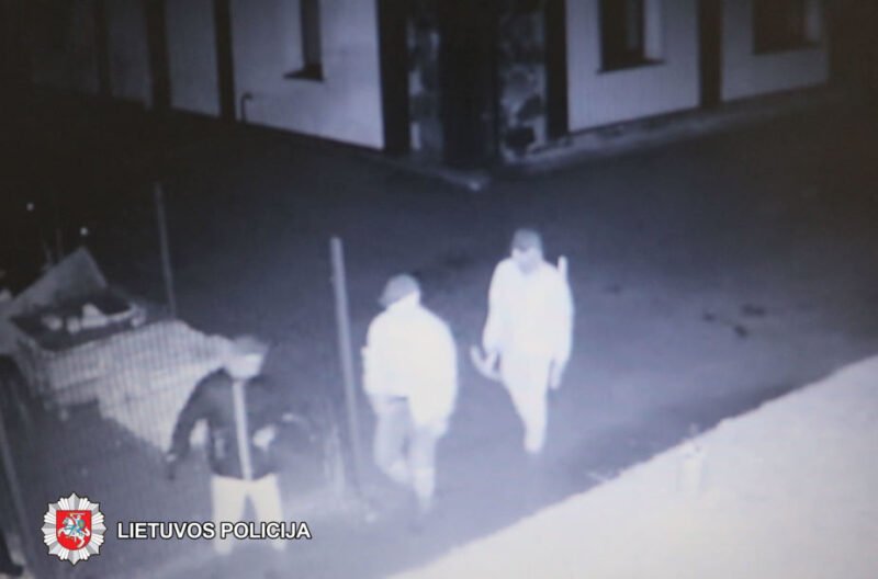 Lietuvoje seifus plėšę makedoniečiai ir albanai – jau areštinėje (gali būti, kad jie vogė ir Jurbarke)