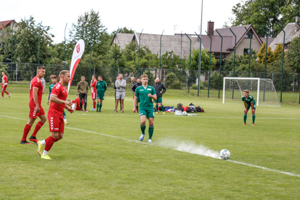 Lietuvos mažojo futbolo čempionate – nauji lyderiai ir nosies lūžio nepabūgęs vartininkas (video, foto)