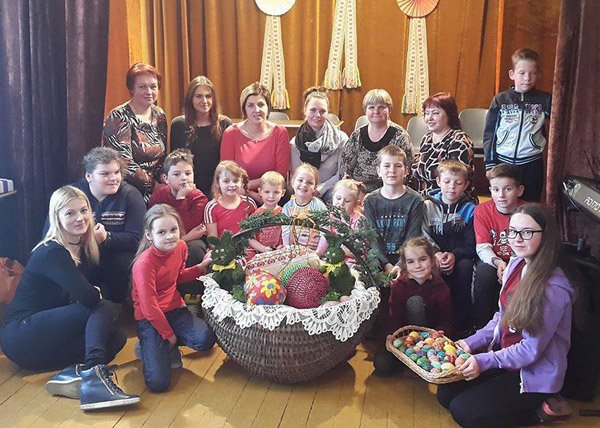 Linksmos žindaitiškių Velykos