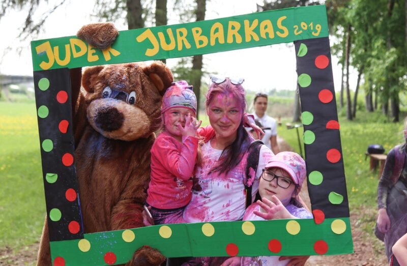 Miestą išjudino energingi žingsnių „rinkėjai“ (video, nuotraukos)