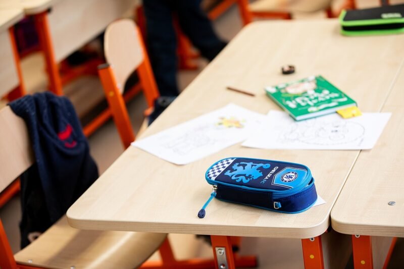 Miestelių mokyklos su nerimu laukia pirmadienio 9 val. ryto: gali pakibti sistema