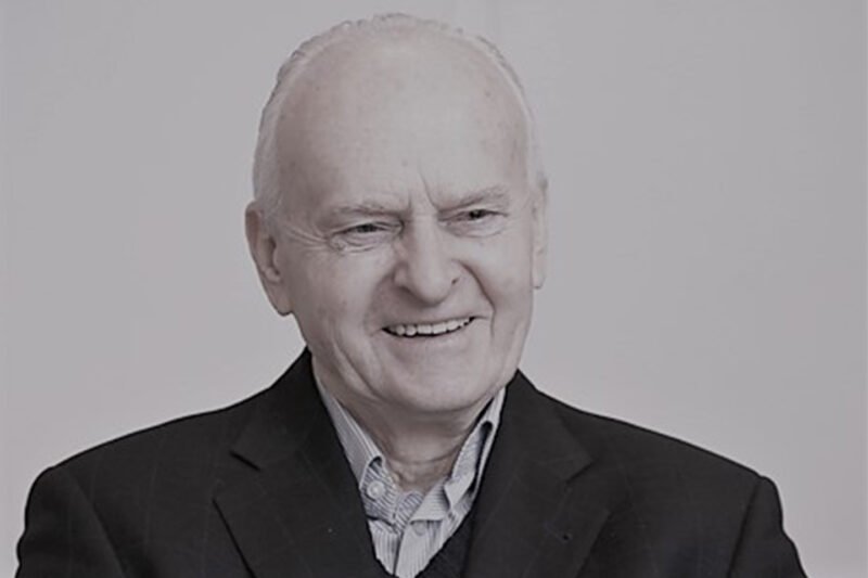 Mirė ilgametis „Rūtos“ vadovas, politinis bei visuomenės veikėjas Algirdas Gluodas (3)