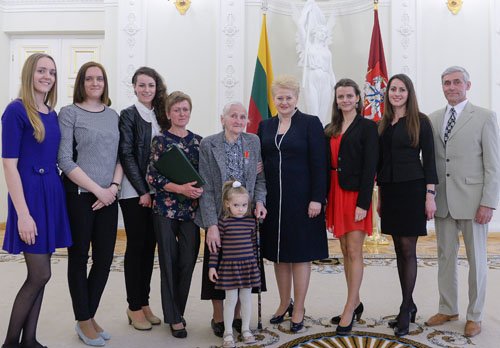 Motinos laimė – sulaukti grįžtančių savo vaikų