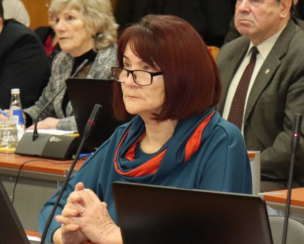 Nepatikrinta informacija virto šmeižto pliūpsniu