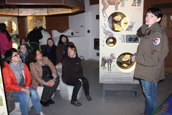 Į Panemunių regioninį parką – su knyga rankoje