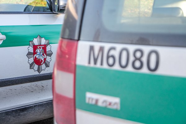 Pareigūnai uždarė įvažiavimus į miestą