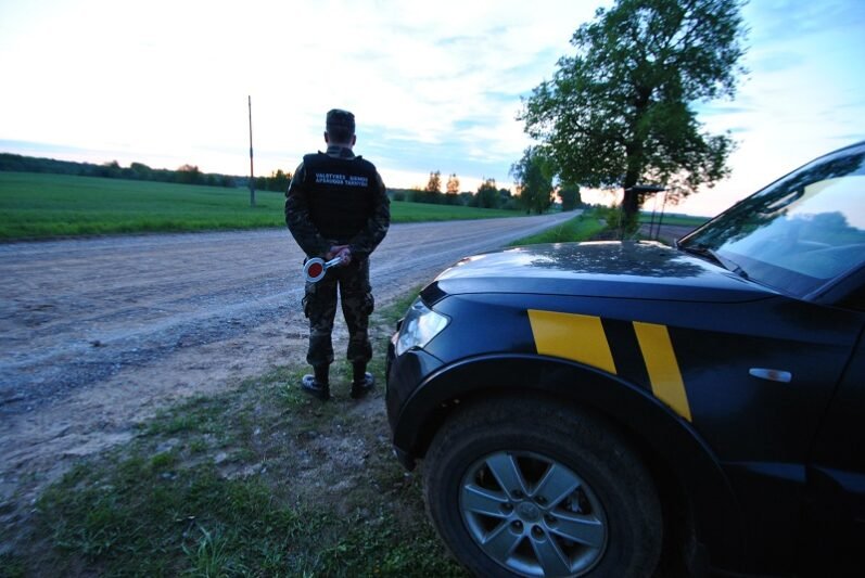 Pasienietis sulaikė alkoholio vagį