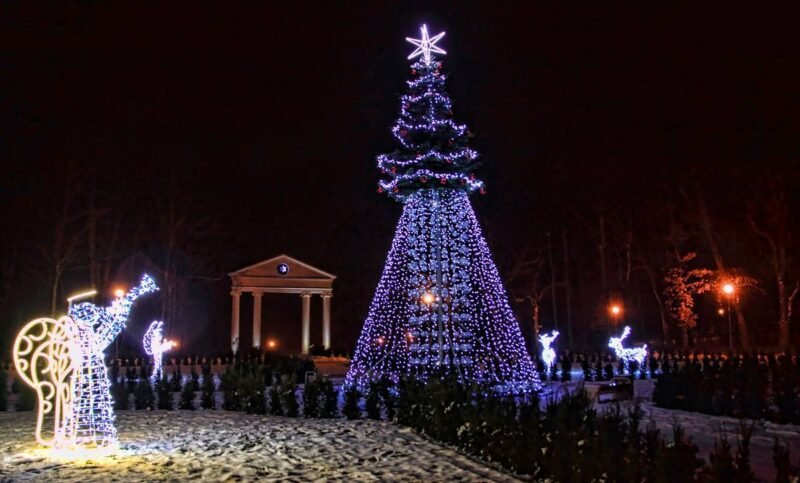 Paskelbė, kada bus įžiebta kalėdinė eglė Jurbarke (1)