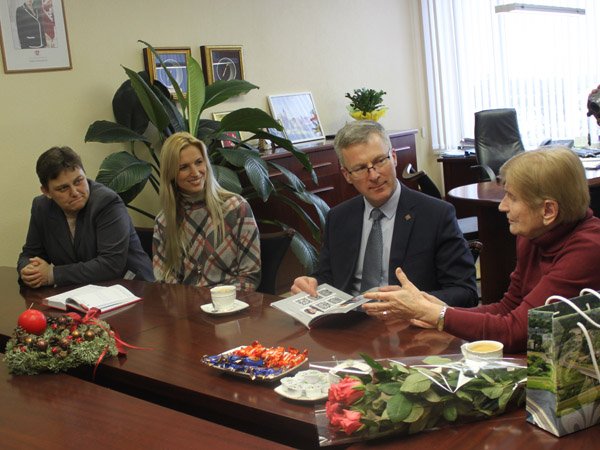 Pasveikino „Aukso vainiko“ prizininkę