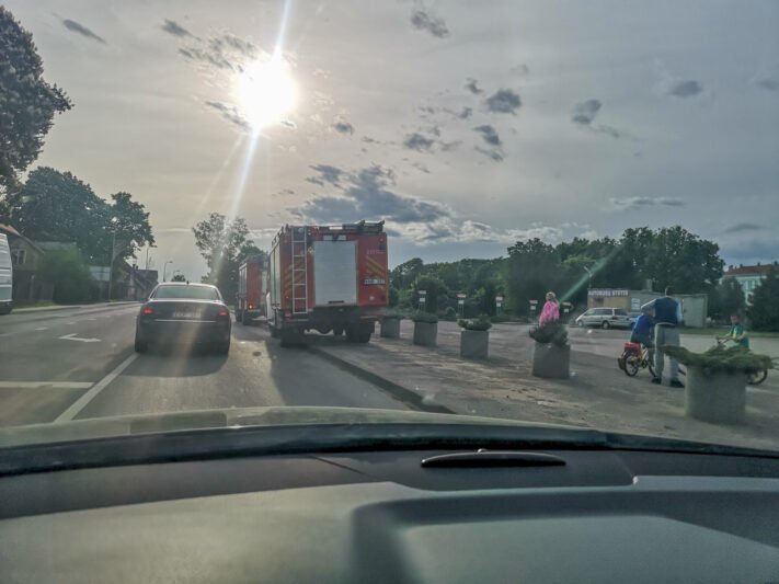 Per sprogimą nukentėjo moteris