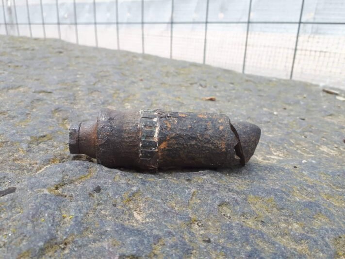 Pilyje prireikė išminuotojų