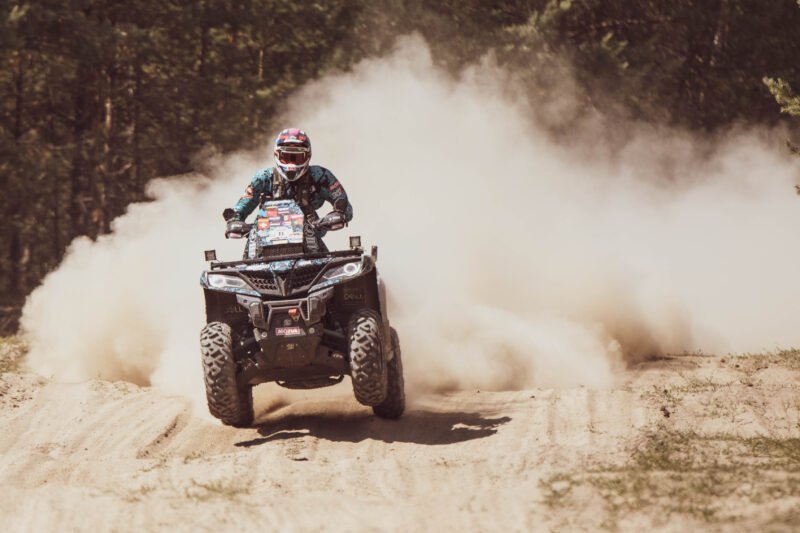 Pirmoji sportinė diena „Breslau Rally“: pirmoji neatlaikė technika