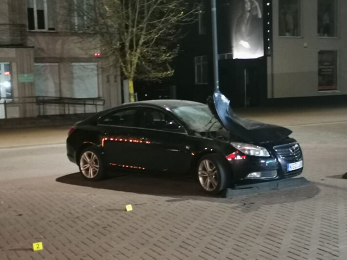 Policija sulaikė Tauragės politiko automobilio sprogdintoją. Išplatintas sprogimo vaizdo įrašas (video)