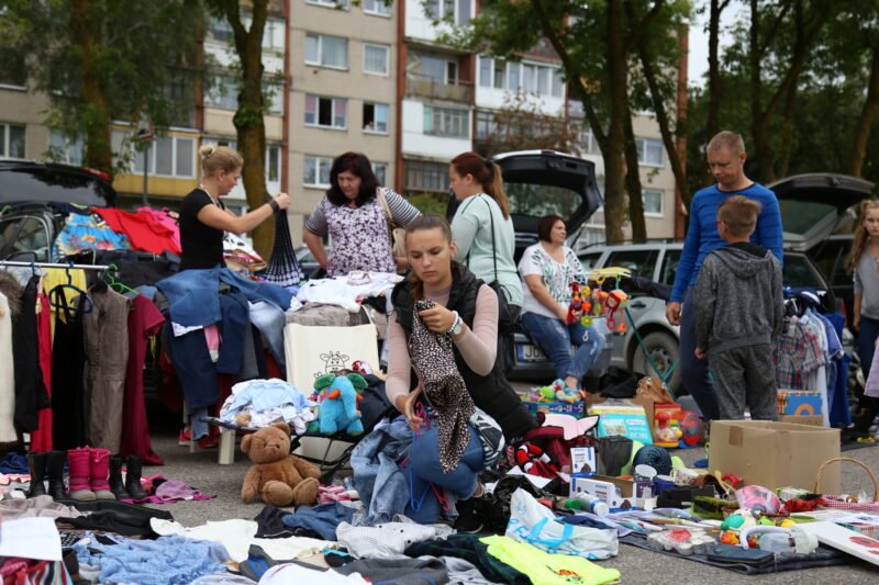 Politikai „bagažiukus“ išvijo iš miesto (20)