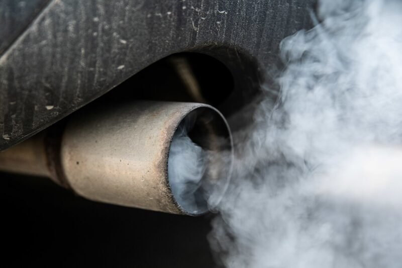 Prasideda prašymų dėl kompensacijų už taršaus automobilio atsisakymą teikimas