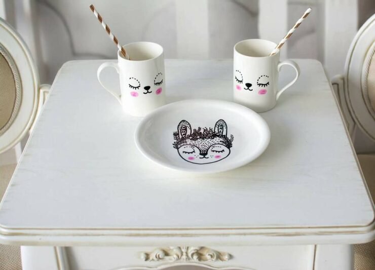 Pristatė dekoruoto porceliano kolekciją