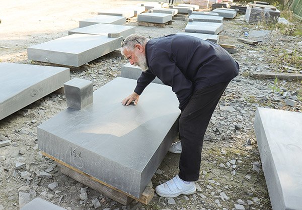 Projekte žydų bendruomenei atminti dedami taškai (1)