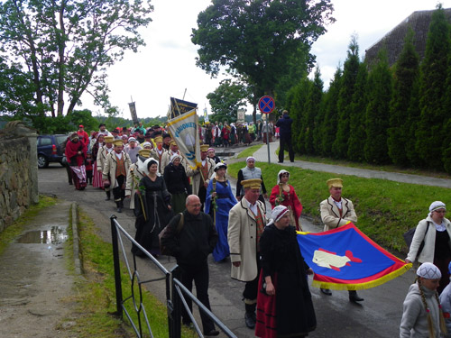 Ramybės kalnas svetingai sutiko tautinių šokių mylėtojus