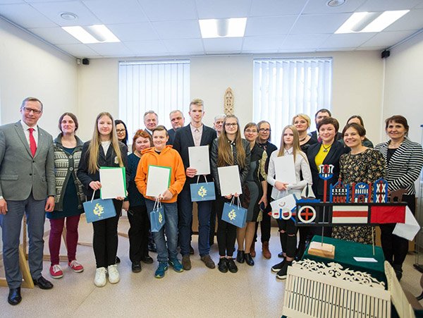 „Sidabro vainikėlyje“ puikūs jurbarkiečių pasiekimai (3)