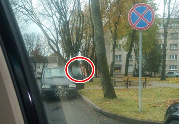 Skaitytoja: policininkė pademonstravo, kad yra neliečiama (nuotraukos) (5)