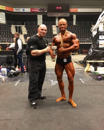 Sportininkai grįžo su apdovanojimais