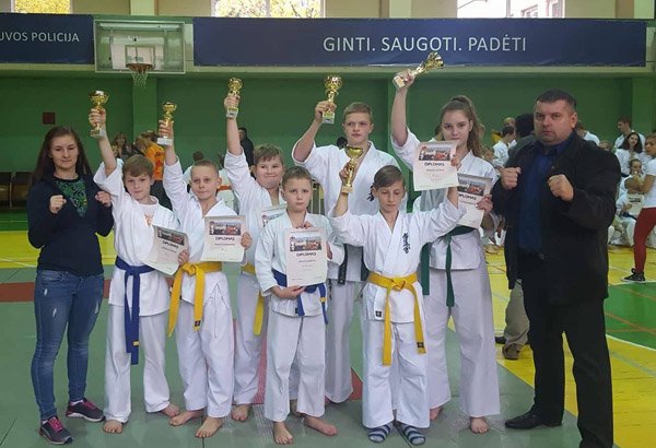 Tapo kata vicečempionais