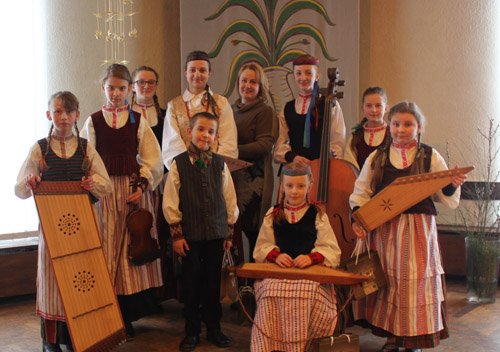 „Tramtatulio“ konkursantai mėgavosi liaudies kūryba