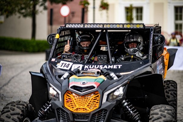 Trijų motobagių iš Lietuvos komanda startavo „Breslau rally“ Lenkijoje