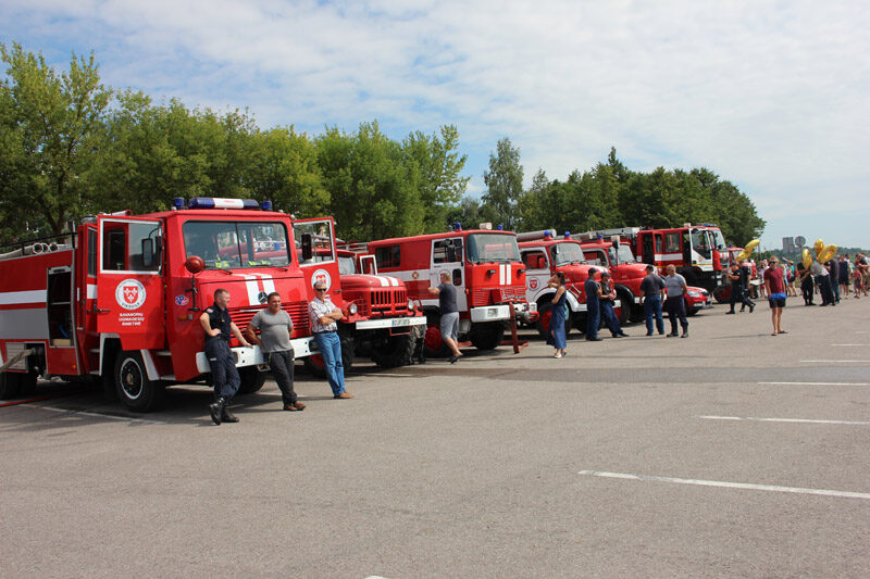 Ugniagesių darbai ir šventės – budėjimo režimu (1)