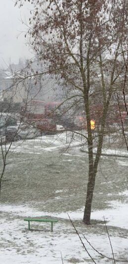 Užsidegė automobilis